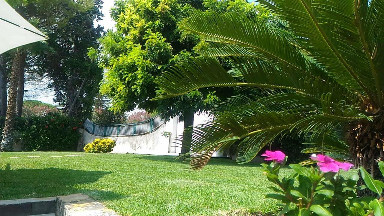 Villa Delle Muse Fontane Bianche Exterior photo